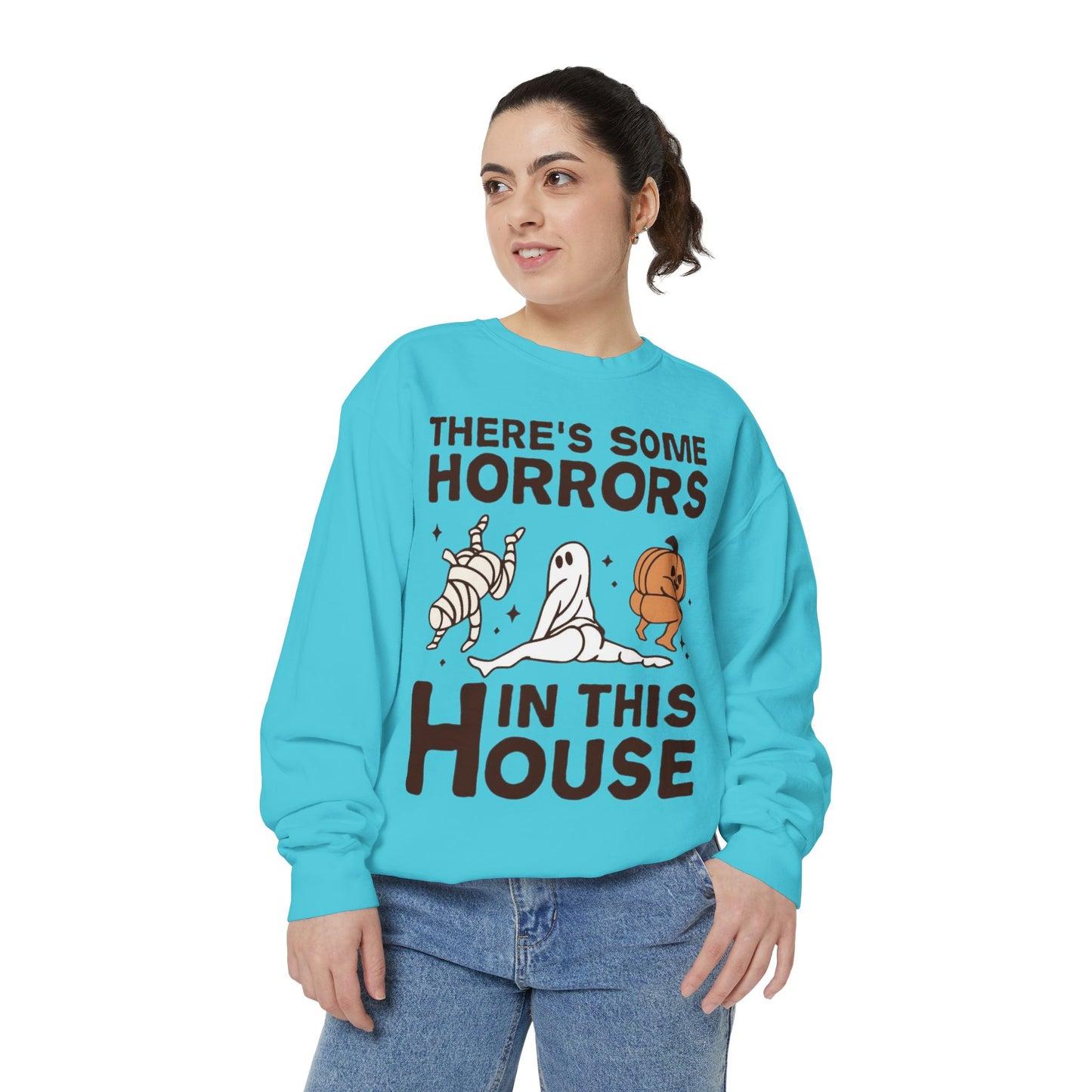 Halloween Themed Unisex Sweatshirt - Fun Ghosts & Mummy Design for Fall, Cozy Casual Wear, Halloween Party, Gift for Friends, Autumn Vibes