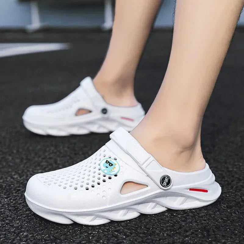 2025 summer waterproof and anti-slip men's and women's slippers, men's casual sandals, outdoor crocs, soft outdoor beach shoes
