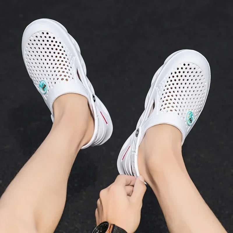 2025 summer waterproof and anti-slip men's and women's slippers, men's casual sandals, outdoor crocs, soft outdoor beach shoes