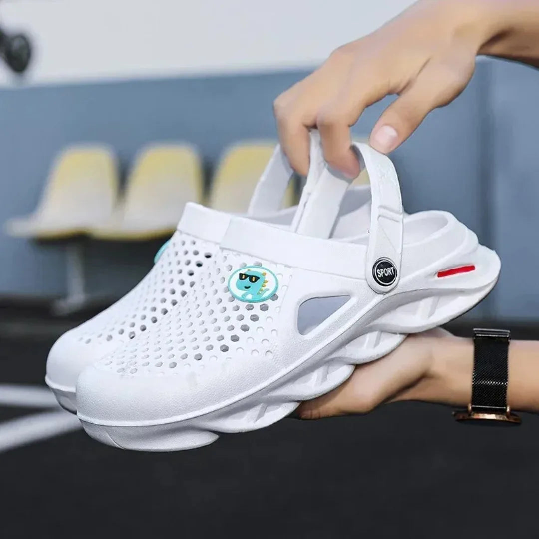 2025 summer waterproof and anti-slip men's and women's slippers, men's casual sandals, outdoor crocs, soft outdoor beach shoes