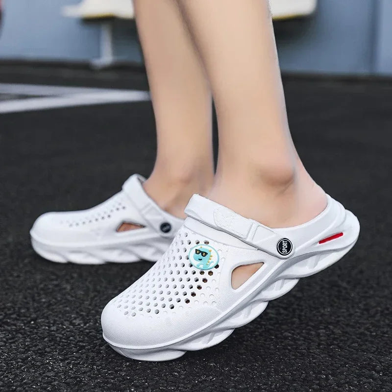 2025 summer waterproof and anti-slip men's and women's slippers, men's casual sandals, outdoor crocs, soft outdoor beach shoes