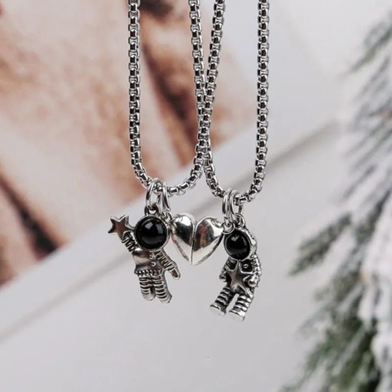 Astronaut Couple Necklace Magnet Attracts Each Other - Metamorphosis Creations