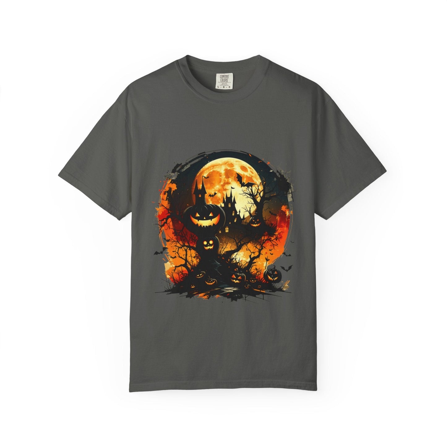Halloween Moon Graphic T-shirt, Unisex Spooky Shirt, Fall Outfit, October Fest Tee, Halloween Party Wear, Trick or Treat T-shirt - Metamorphosis Creations