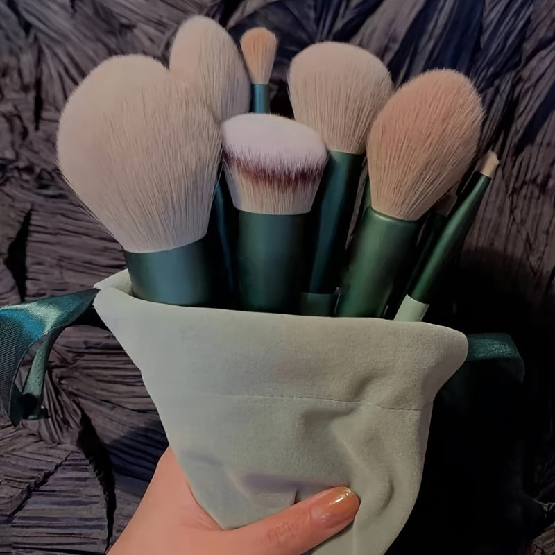13 PCS Cosmetic Brushes Set Eye Shadow Foundation BB Cream Concealer Women Cosmetic Brush Eyeshadow Blush Powder Blending Beauty Soft Comprehensive Make Up Tools