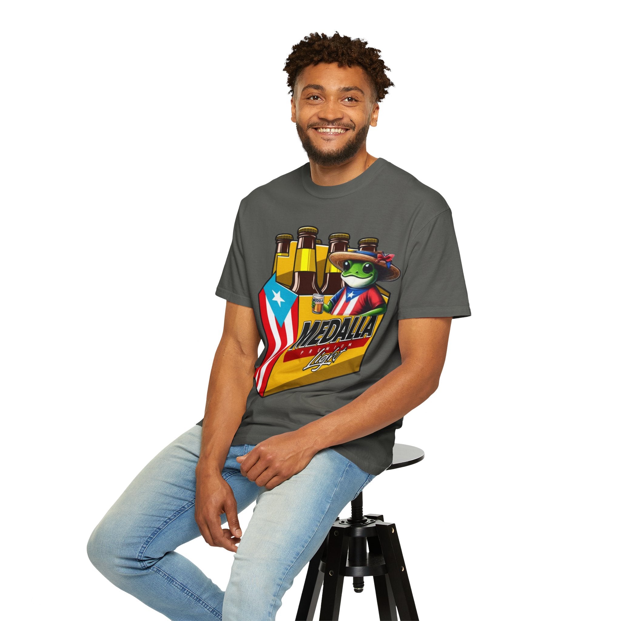 Medalla Light Puerto Rican Beer T-Shirt Coqui Frog Mascot Six-Pack Graphic Tee Puerto Rico’s Navidades