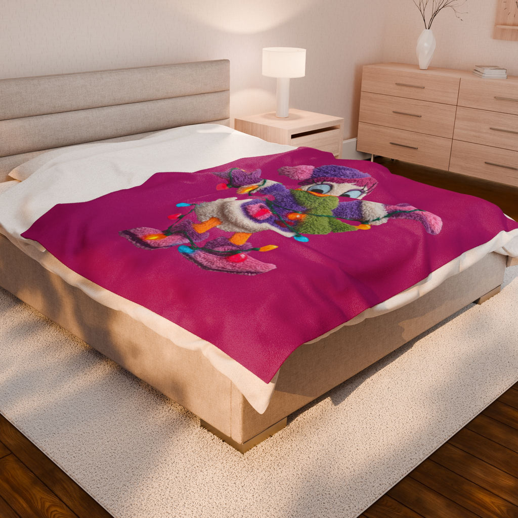 Daisy Duck Holiday Velveteen Plush Blanket — Cozy Christmas Lights Throw for Kids & Fans