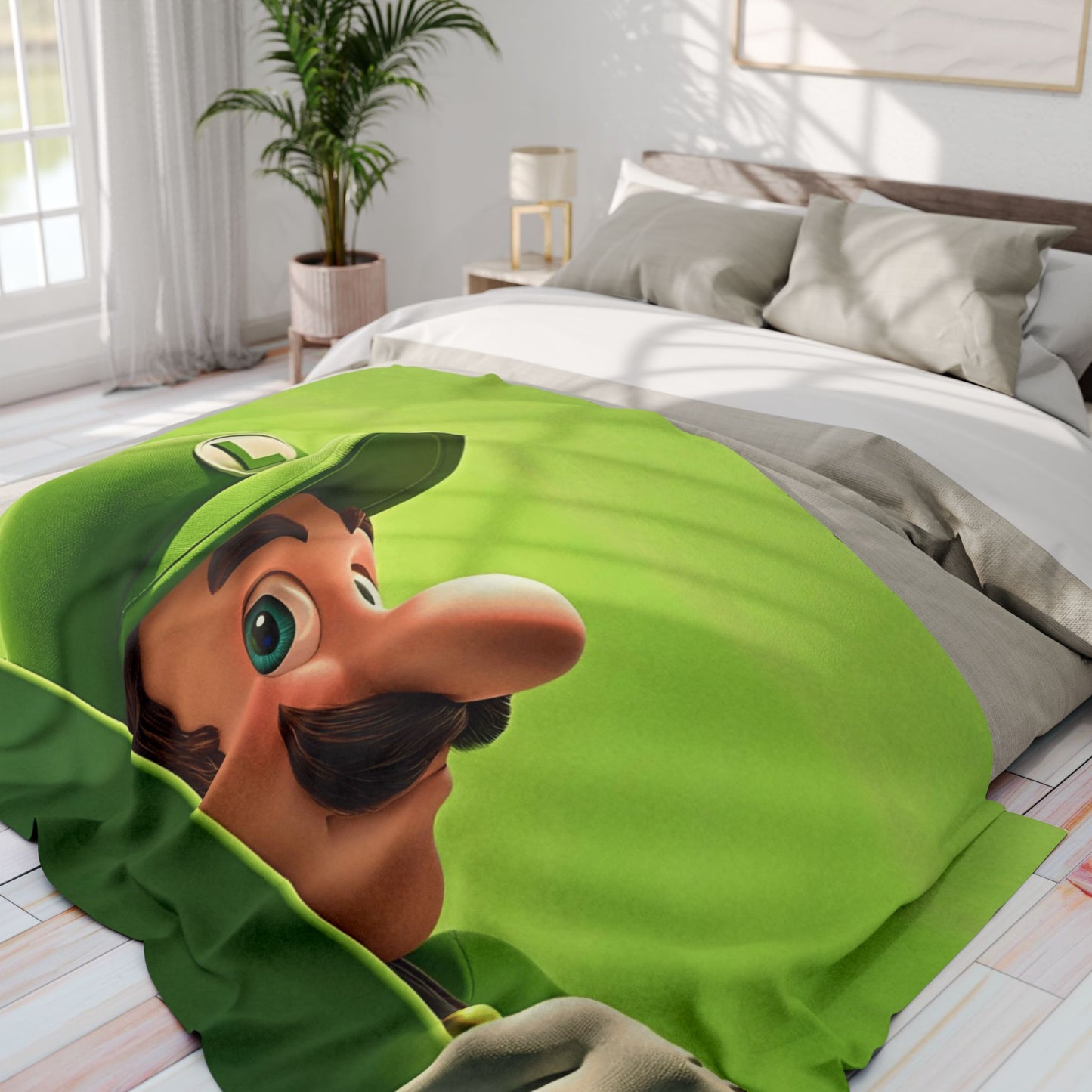 Luigi Peek Fleece Blanket – Green Video Game Character Throw