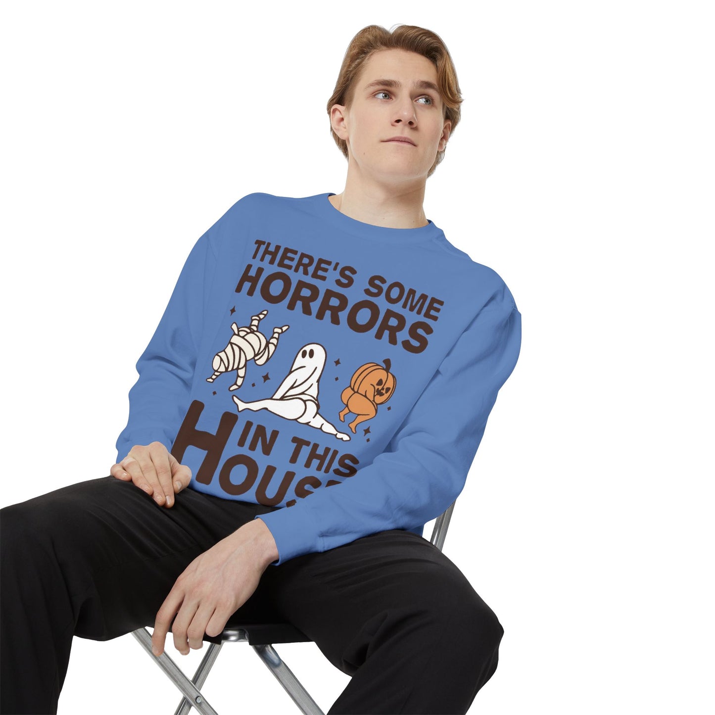 Halloween Themed Unisex Sweatshirt - Fun Ghosts & Mummy Design for Fall, Cozy Casual Wear, Halloween Party, Gift for Friends, Autumn Vibes