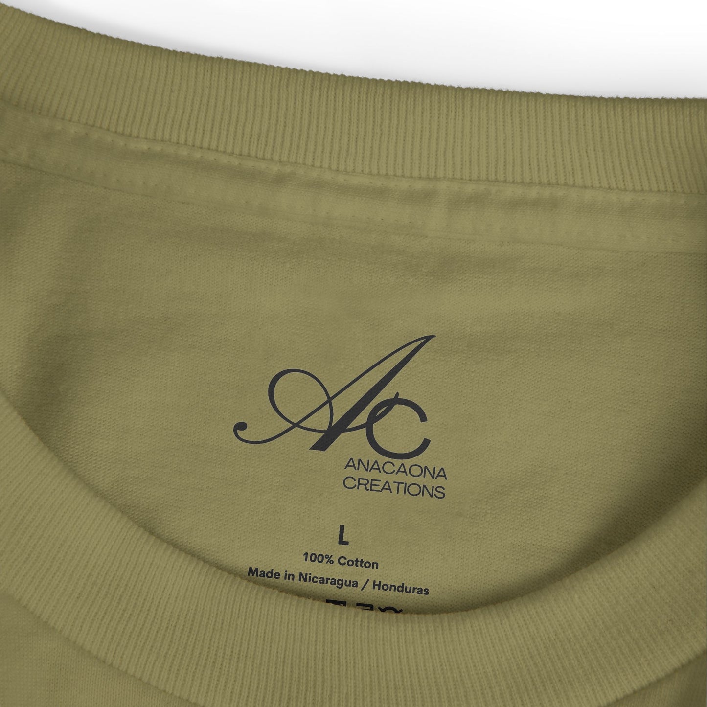 'Joy to the World' Christmas Nativity Shirt  Porque la Navidad no es solo una temporada — es el amor que compartimos