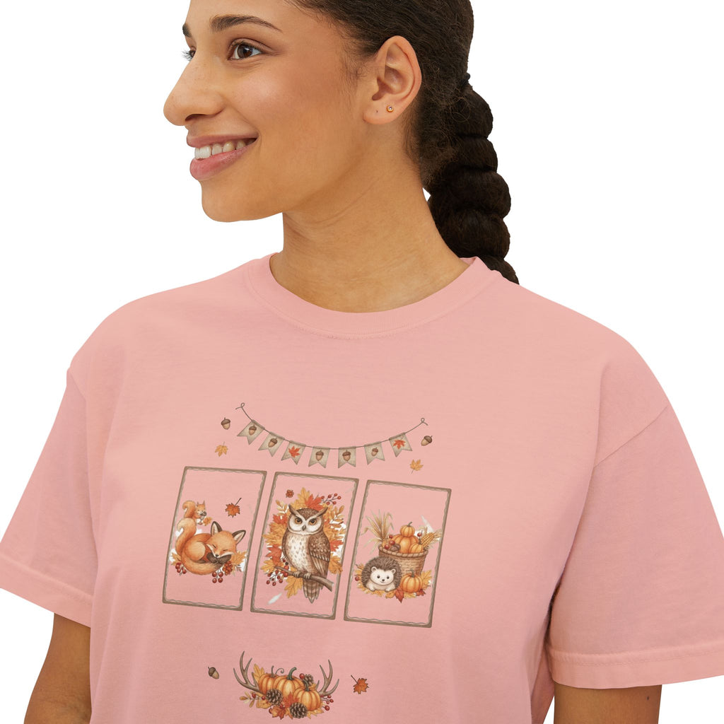Autumn Vibes Women's Boxy Tee - Cozy Seasonal Apparel, Perfect for Fall Celebrations, Casual Style, Gift for Her, Cute Graphic Top