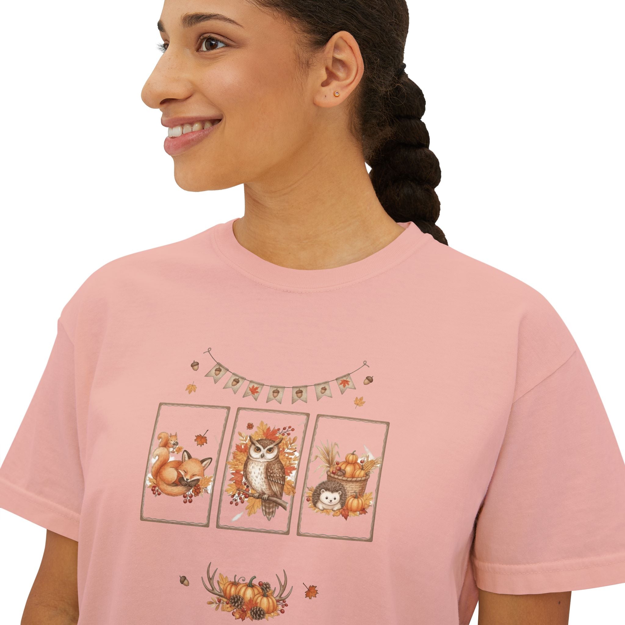 Autumn Vibes Women's Boxy Tee - Cozy Seasonal Apparel, Perfect for Fall Celebrations, Casual Style, Gift for Her, Cute Graphic Top