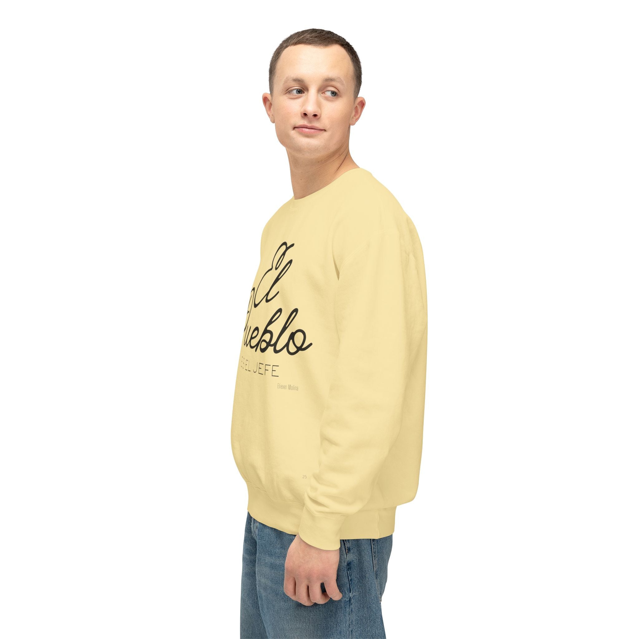 El Pueblo Crewneck Sweatshirt — "El Pueblo es el Jefe" Script Pullover
