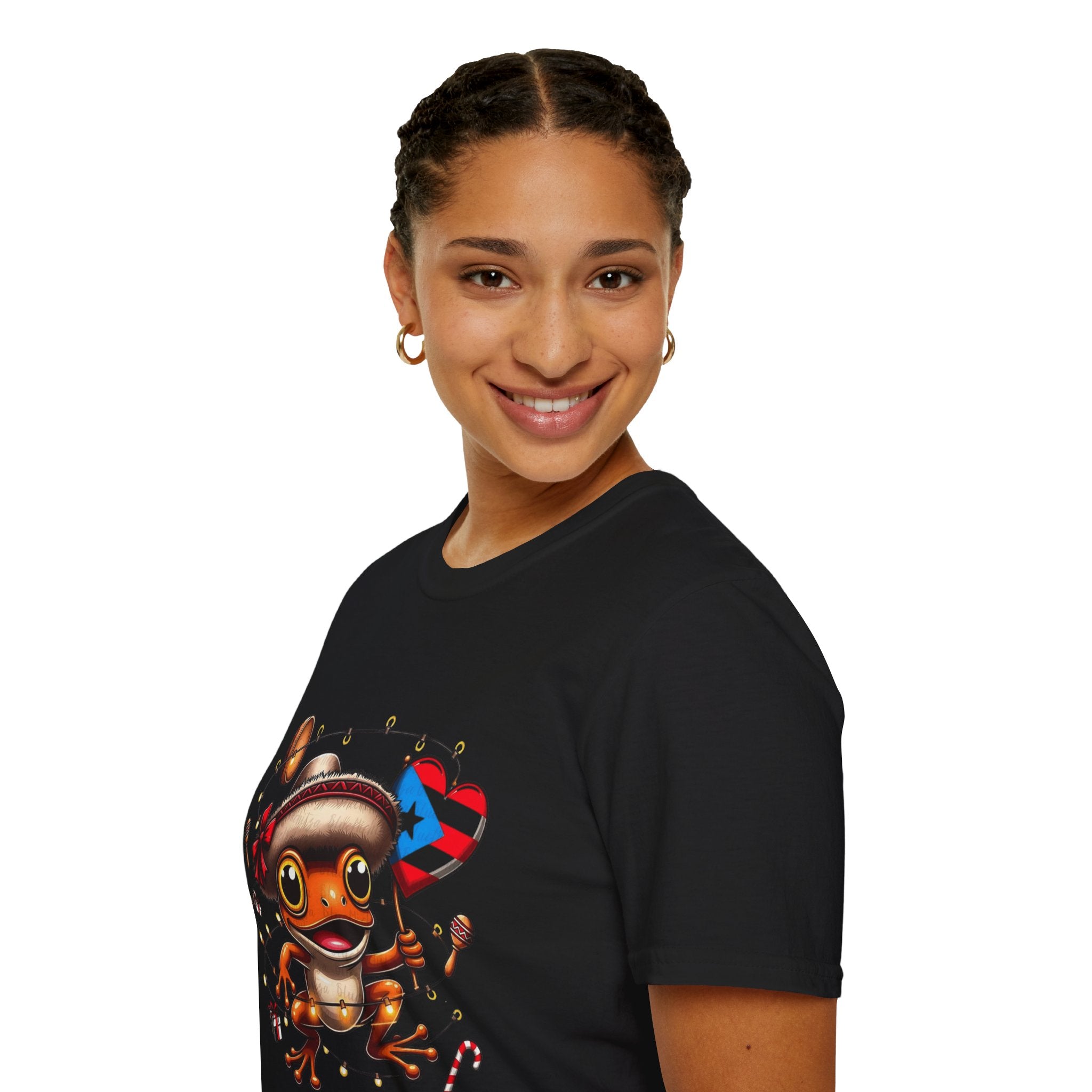 Puerto Rico Frog Holiday T-Shirt  Cute Coquí with Flag Heart (Christmas) Puerto Rico Navidades