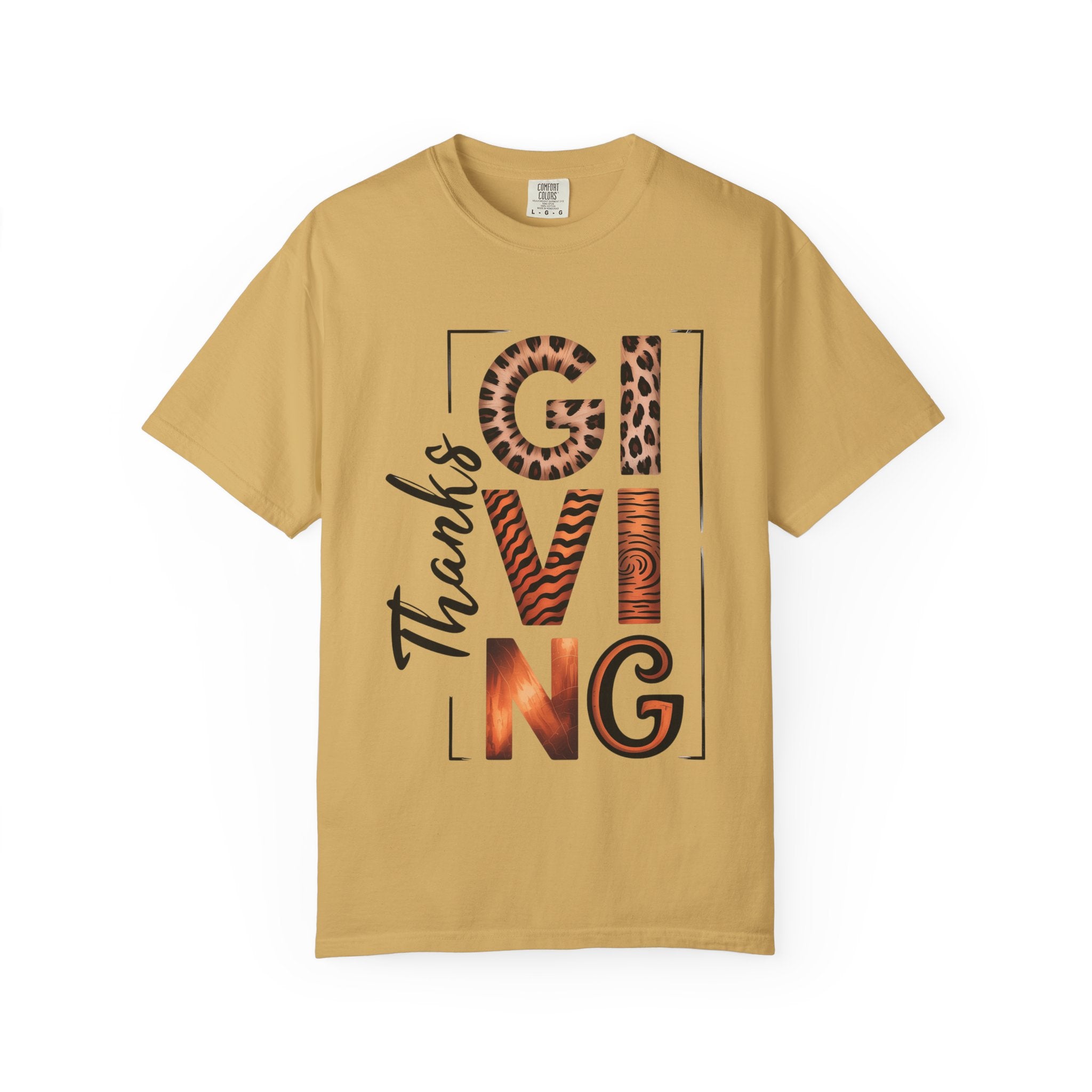 Fall T-Shirts and Sweatshirts Collection Giving Thanks T-Shirt Thanksgiving Graphic Tee with Leopard & Wood Pattern Letters
