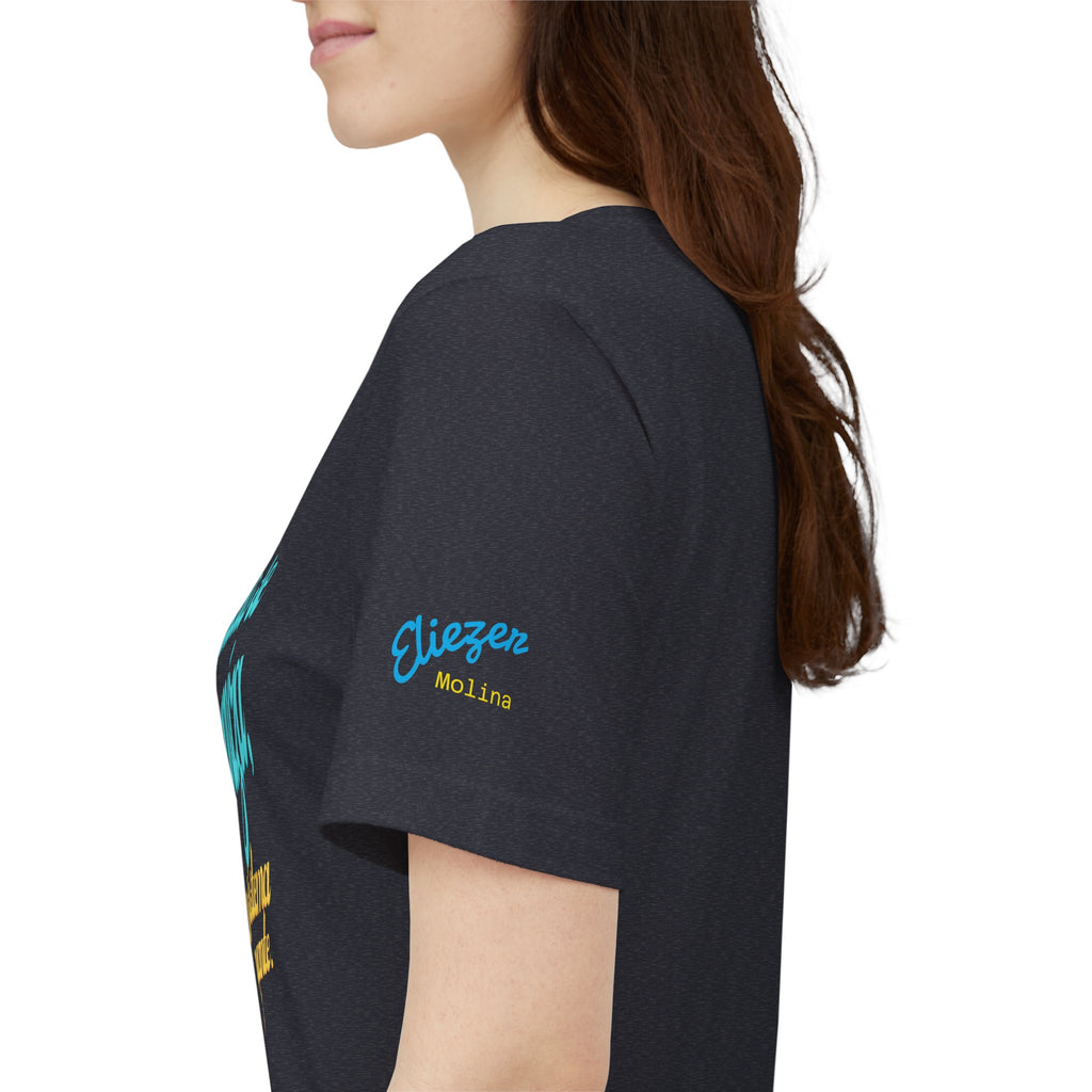 Spanish Script Tee  “Si el pueblo se organiza” Graphic T-Shirt