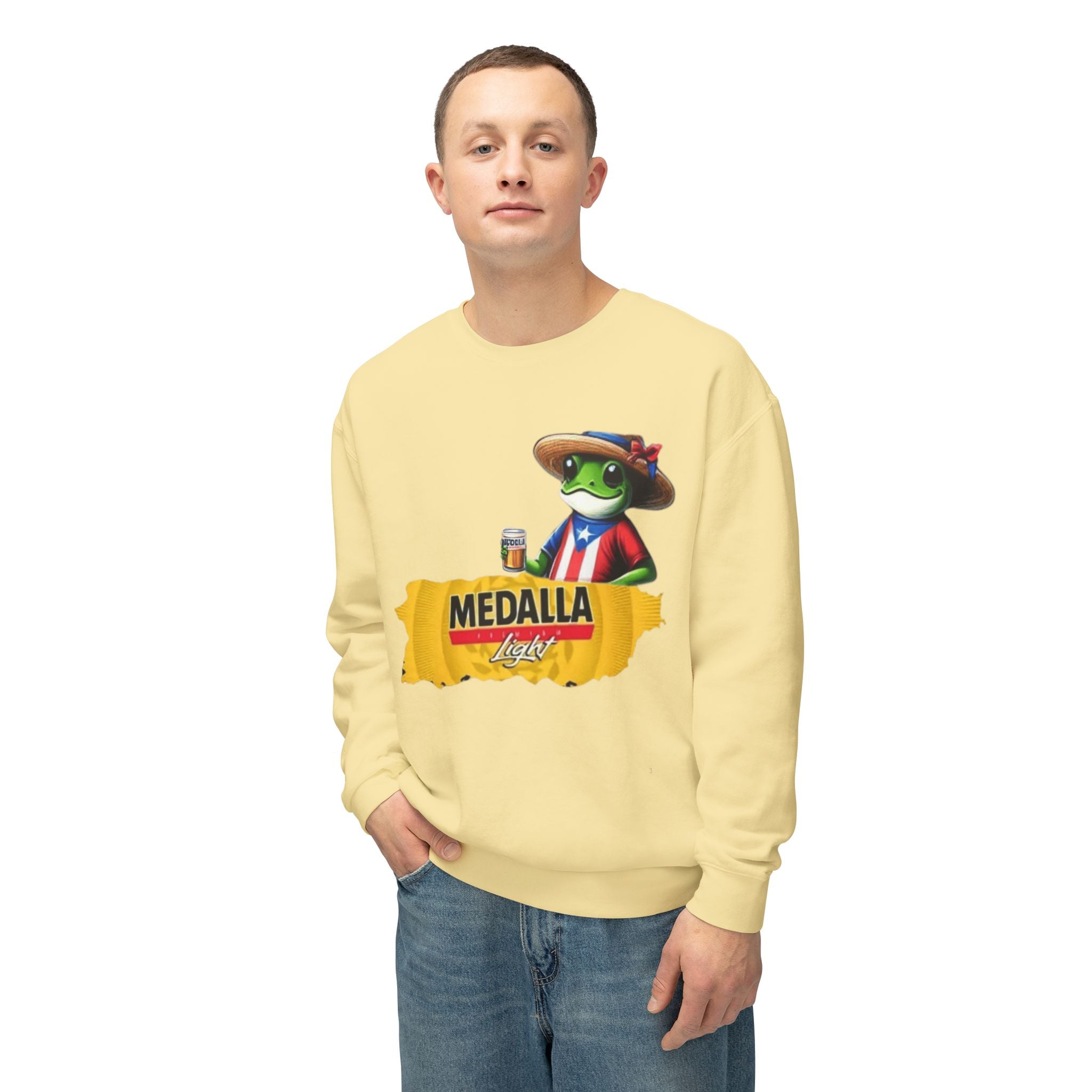 Medalla Light Puerto Rico Sweatshirt Coqui Boricua flag  Beer Pack Graphic Puerto Rico Navidades