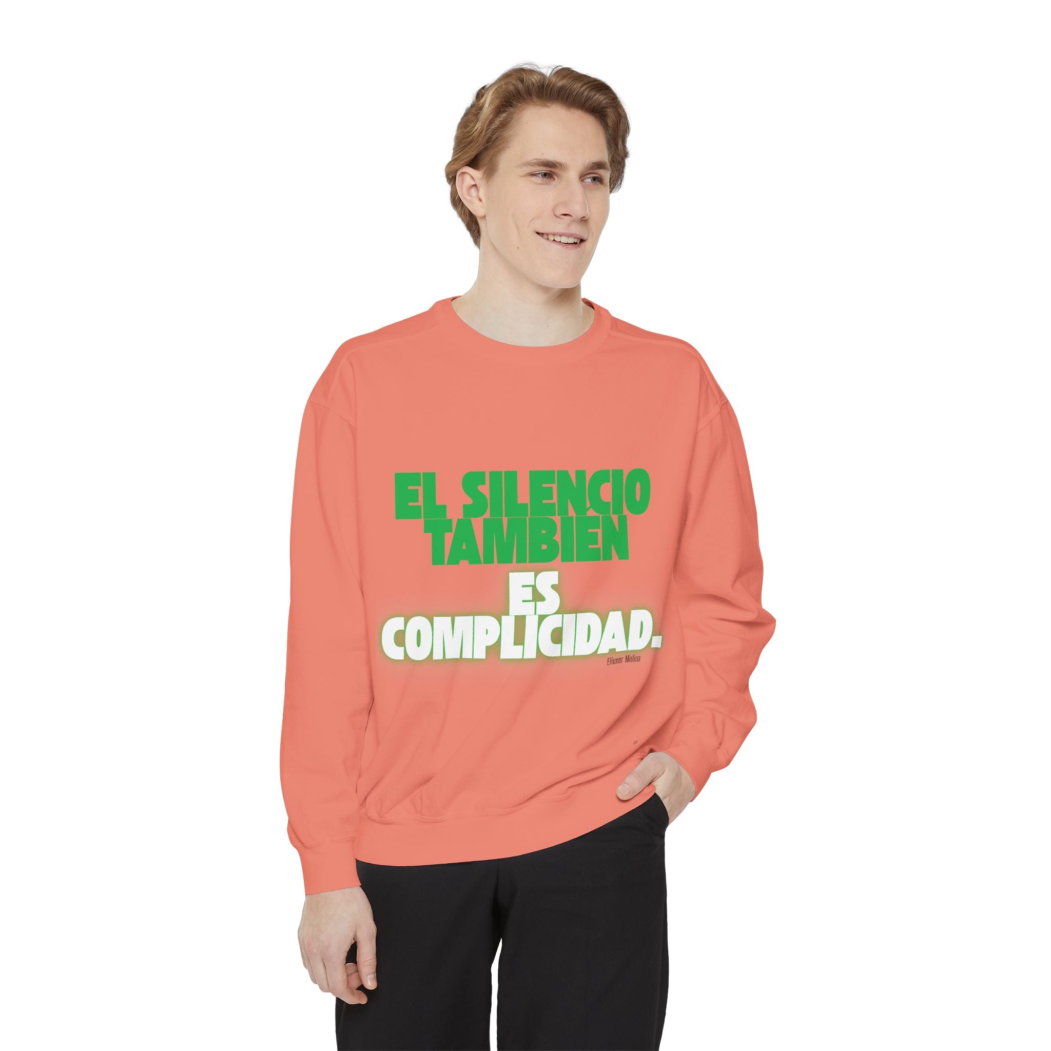 Sweatshirt  "El silencio también es complicidad" Spanish Protest Crewneck