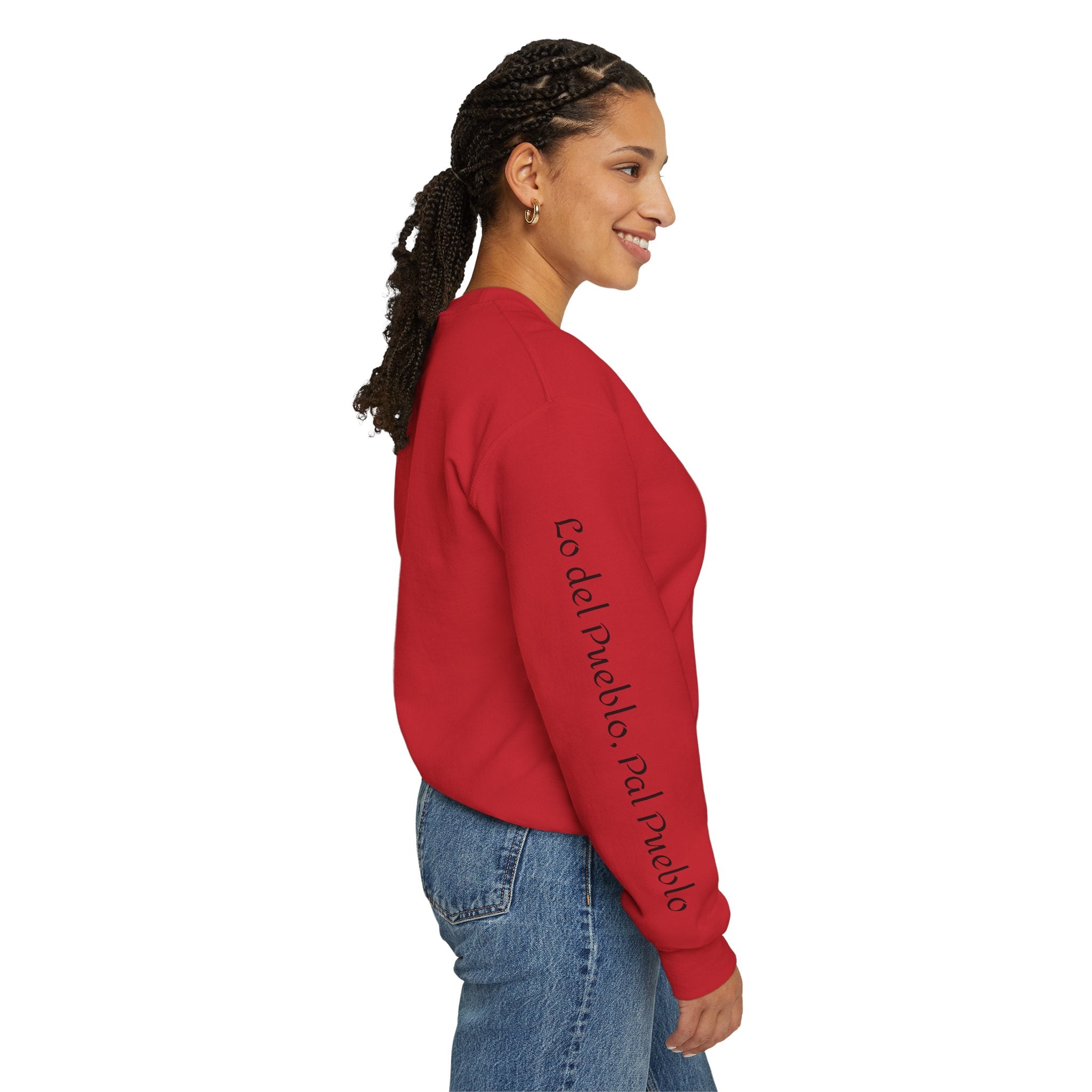Crewneck Sweatshirt  “No me debo a partidos, me debo al pueblo” Spanish Political Statement