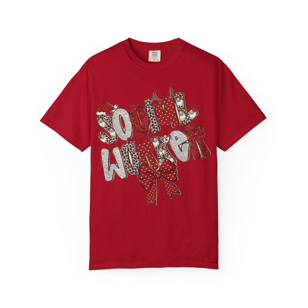 Social Worker Christmas T-Shirt  Festive Holiday Graphic Tee