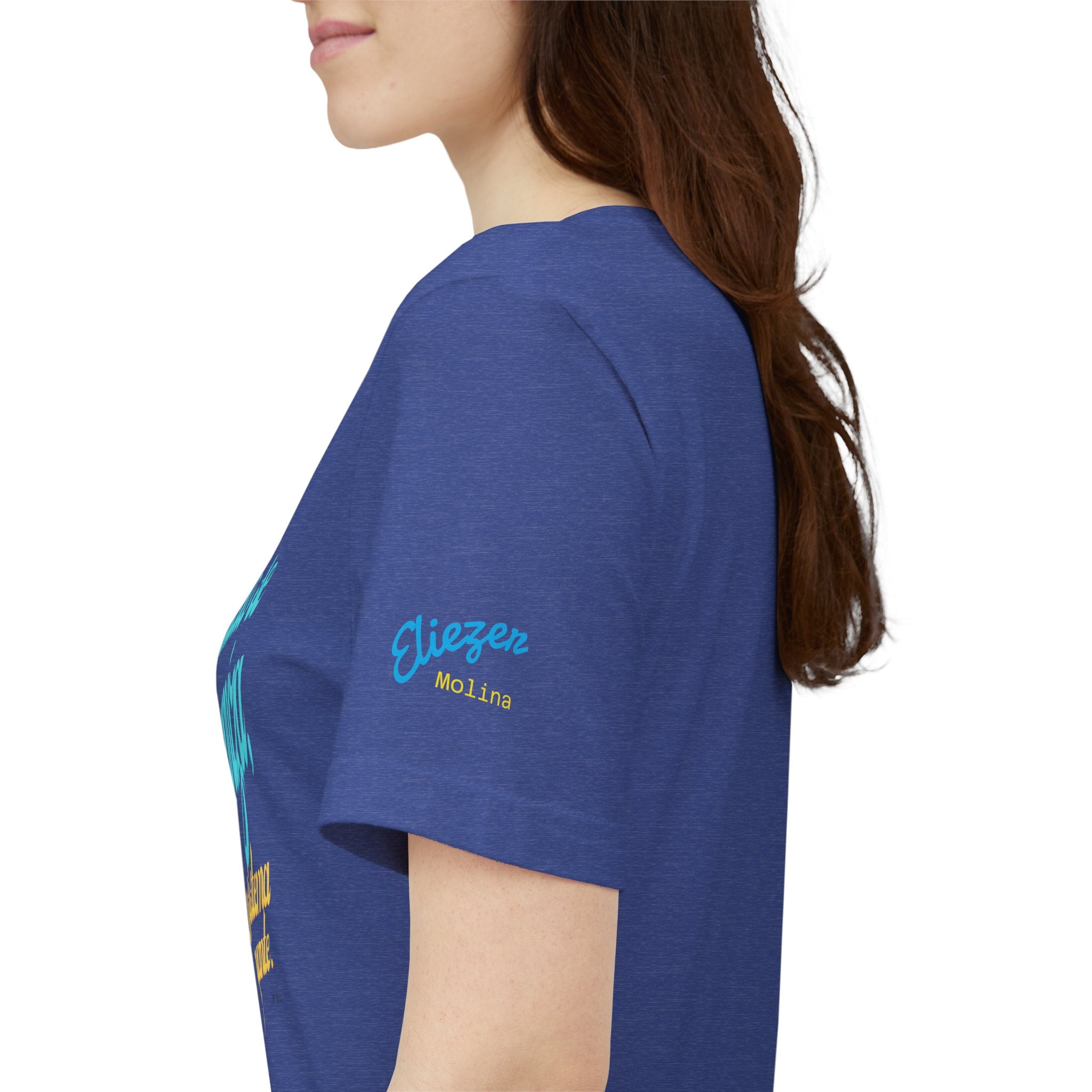 Spanish Script Tee  “Si el pueblo se organiza” Graphic T-Shirt