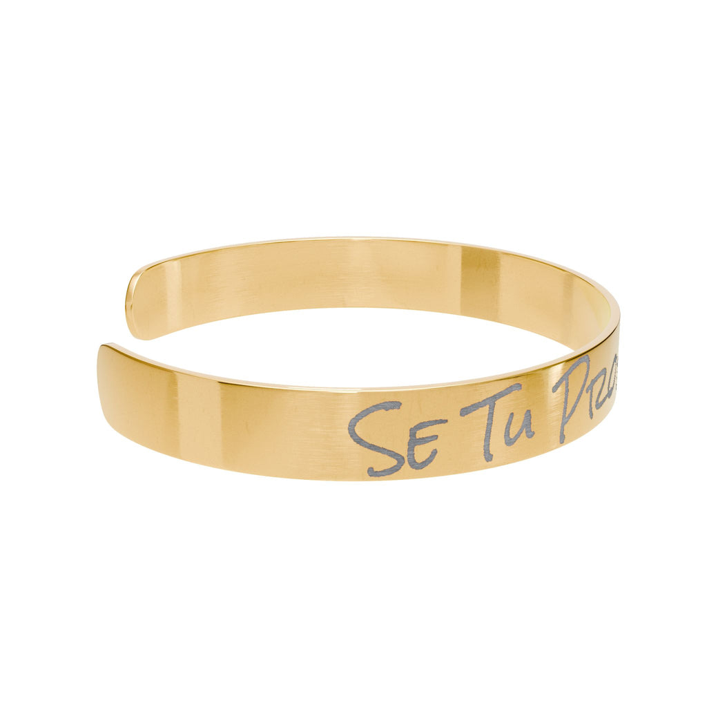 Engraved Cuff Bracelet — Personalized Spanish Script "Se Tu Propia Revolución"