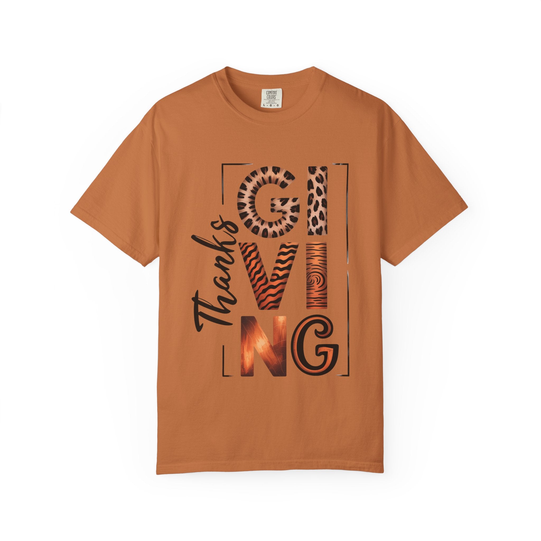 Fall T-Shirts and Sweatshirts Collection Giving Thanks T-Shirt Thanksgiving Graphic Tee with Leopard & Wood Pattern Letters