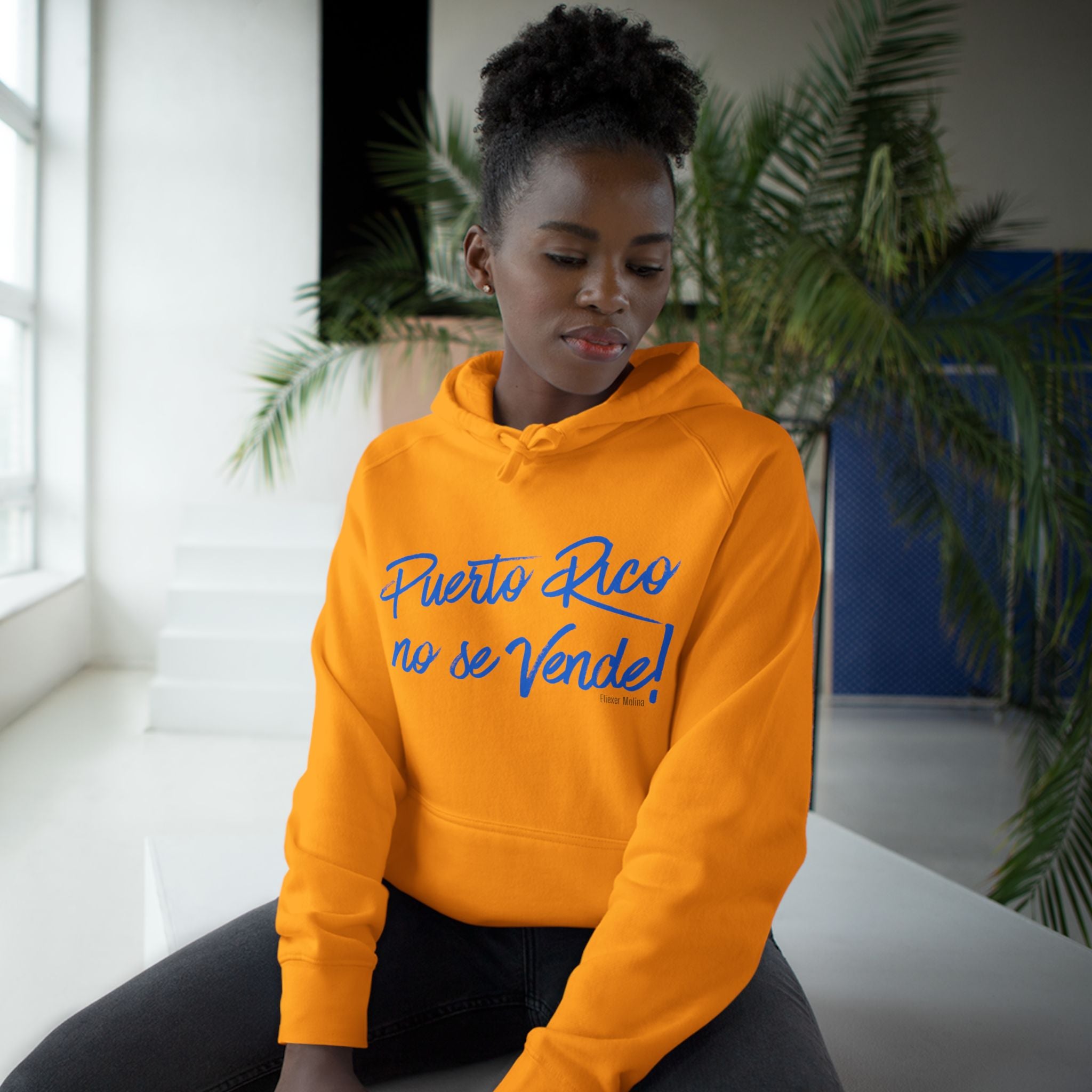 Hoodie  "Puerto Rico No Se Vende" Script Protest Pullover
