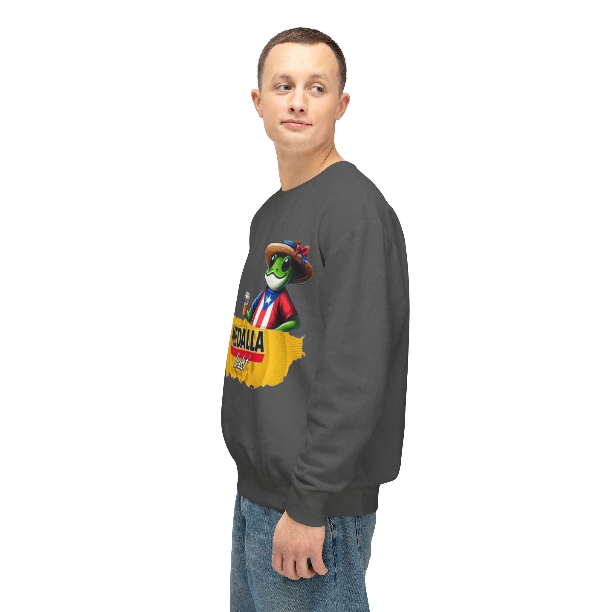 Medalla Light Puerto Rico Sweatshirt Coqui Boricua flag  Beer Pack Graphic Puerto Rico Navidades