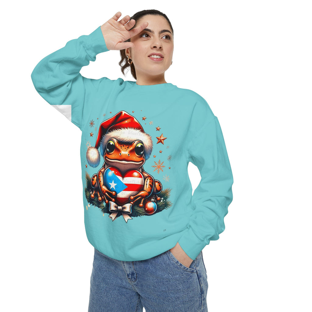 Christmas Coqui Sweatshirt — Cute Santa Frog Holding Ornament Holiday Sweater
