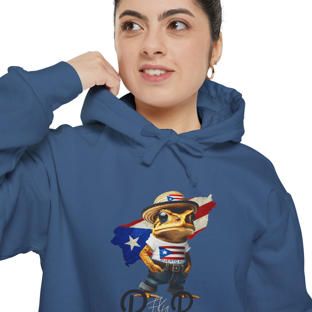 Camiseta y Sudadera Unisex con Bordado – Diseño de Puerto Rico Puerto Rico Embroidered T-Shirt & Unisex Crewneck Sweatshirt