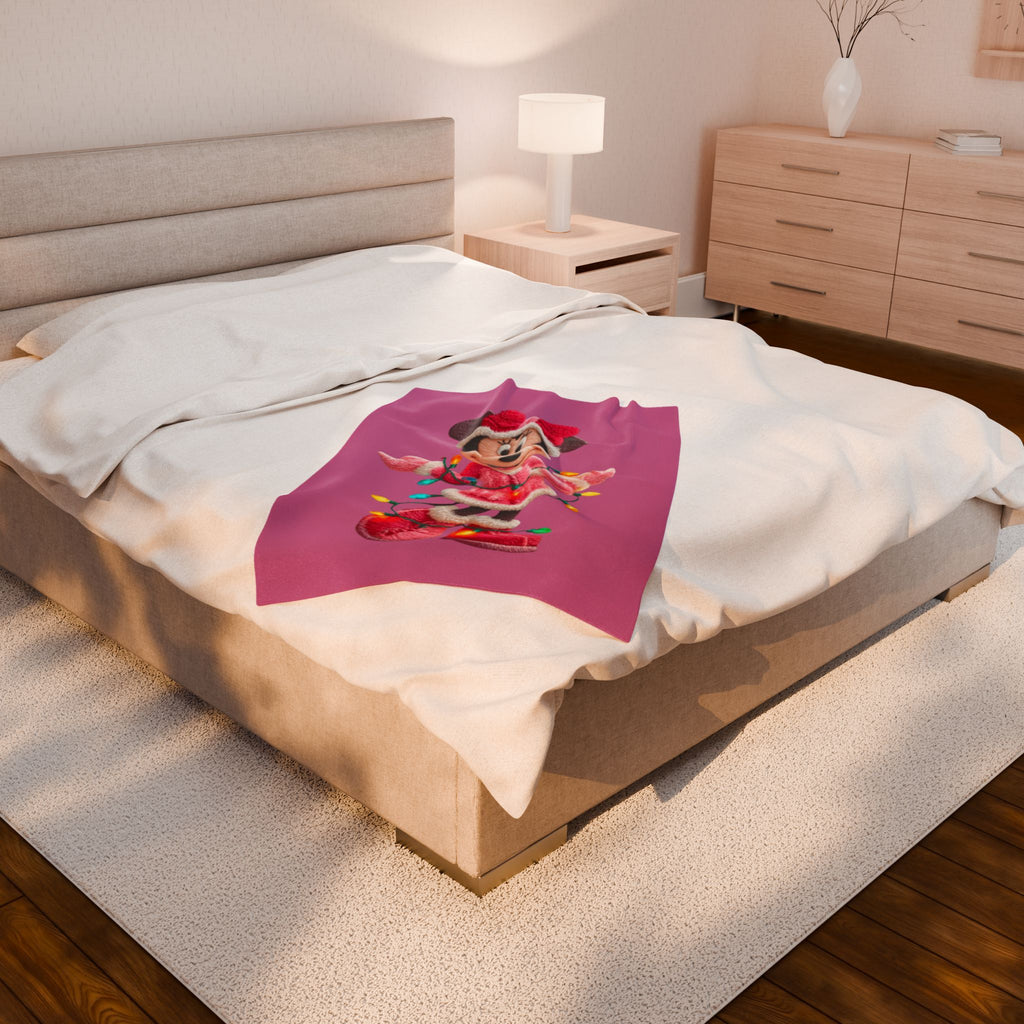Magical Christmas Cartoon Blanket Plush Holiday Blanket  Festive Minnie Mouse with Christmas Lights
