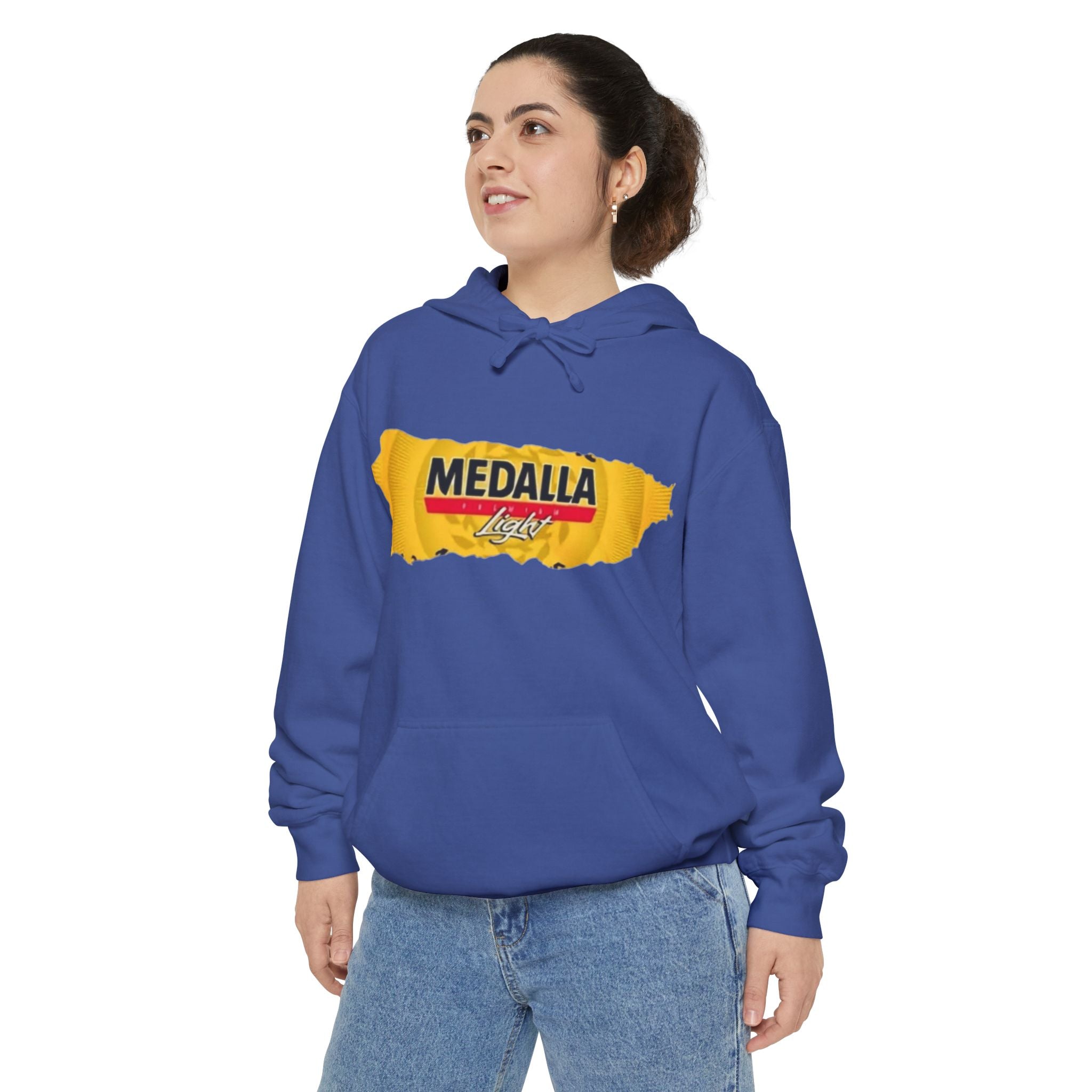 Medalla Light Logo Hoodie Vintage Beer Brand Pullover Puerto Rico Navidade