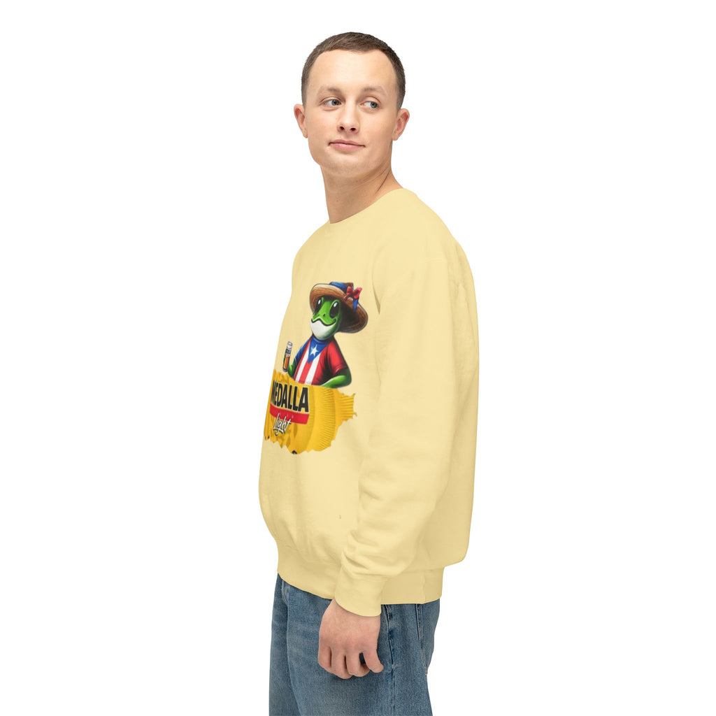 Medalla Light Puerto Rico Sweatshirt Coqui Boricua flag  Beer Pack Graphic Puerto Rico Navidades