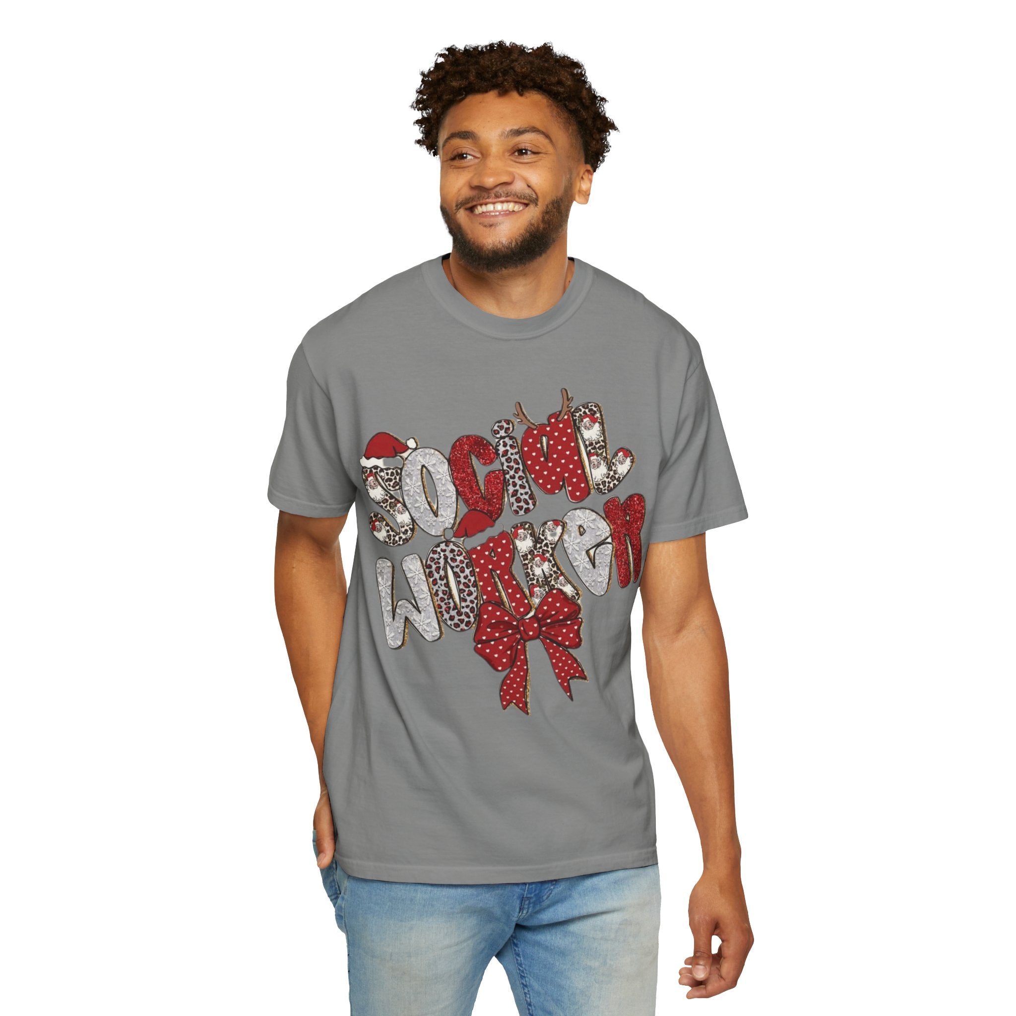 Social Worker Christmas T-Shirt  Festive Holiday Graphic Tee