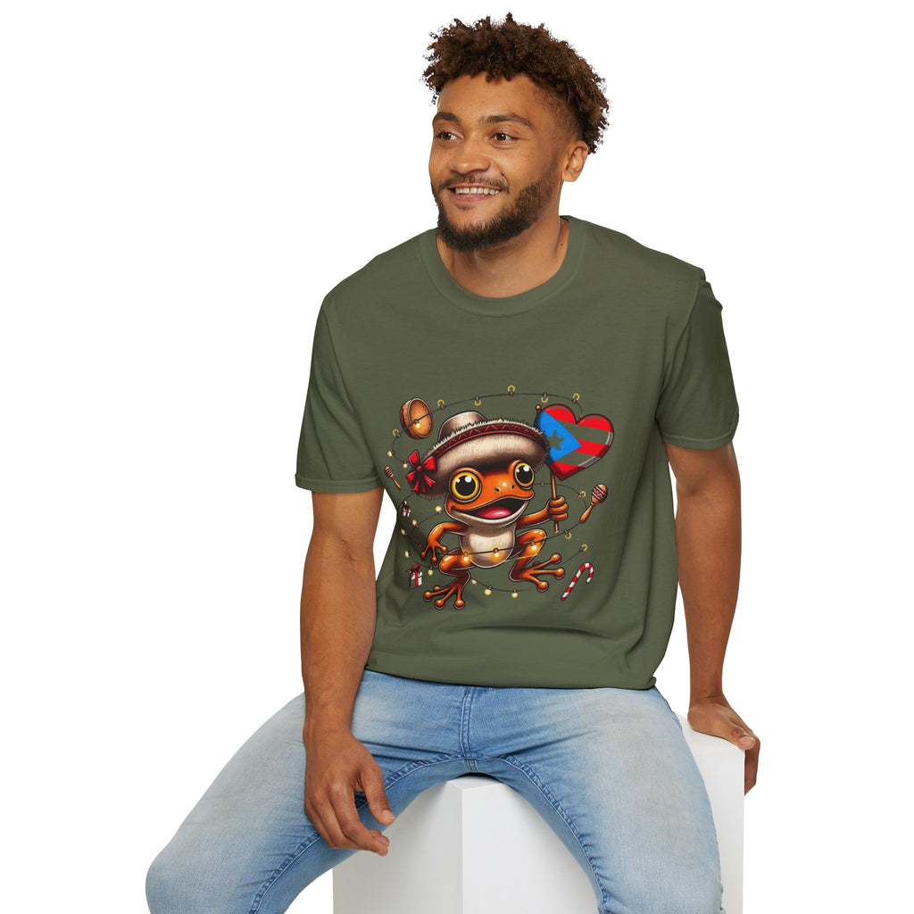 Puerto Rico Frog Holiday T-Shirt  Cute Coquí with Flag Heart (Christmas) Puerto Rico Navidades