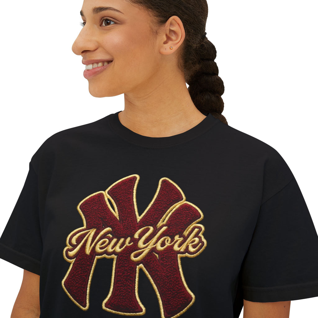 New York Script Logo Women's Boxy Tee – Vintage City Graphic T-Shirt