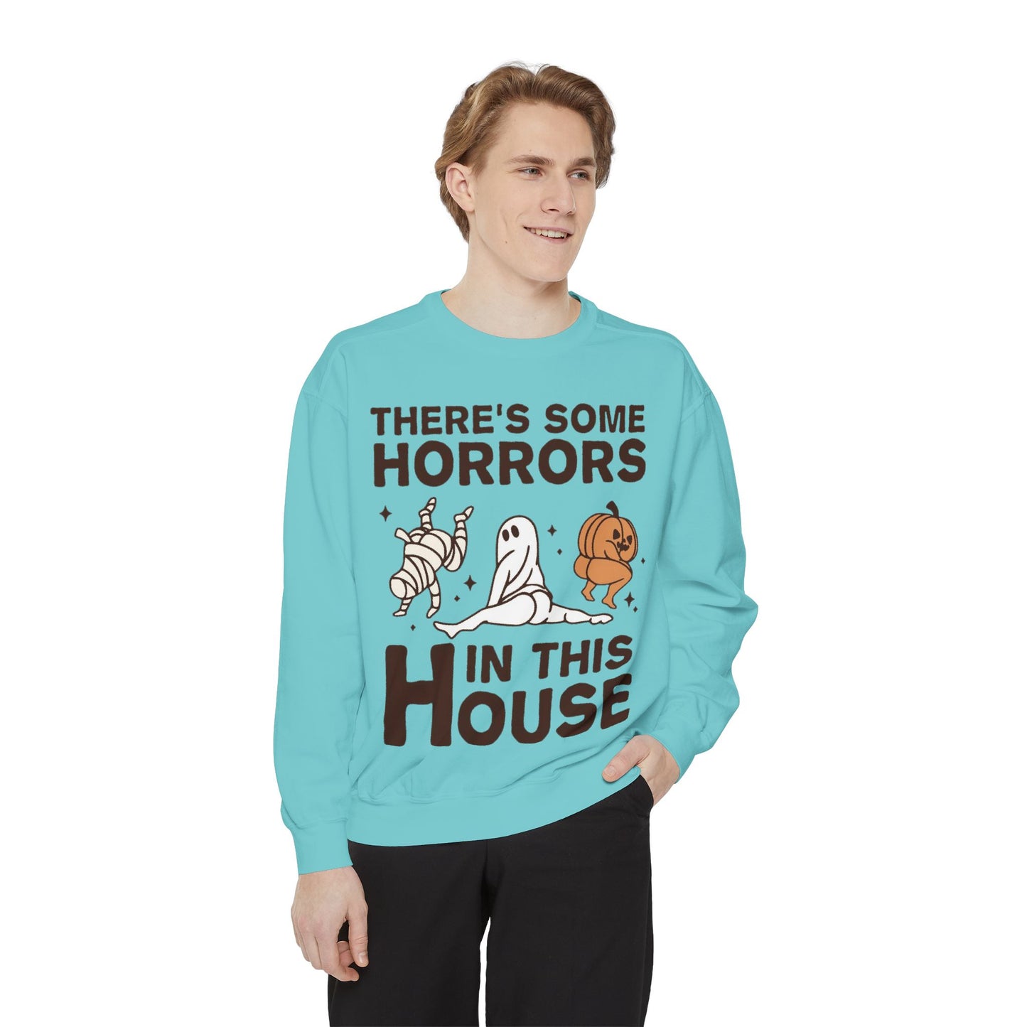 Halloween Themed Unisex Sweatshirt - Fun Ghosts & Mummy Design for Fall, Cozy Casual Wear, Halloween Party, Gift for Friends, Autumn Vibes
