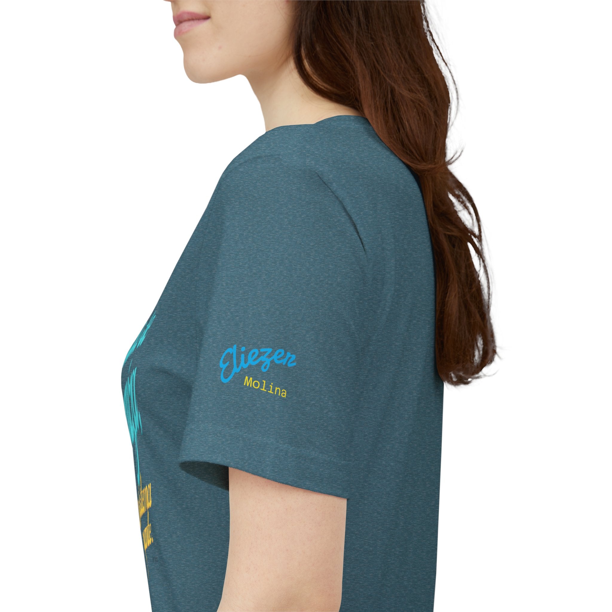 Spanish Script Tee  “Si el pueblo se organiza” Graphic T-Shirt