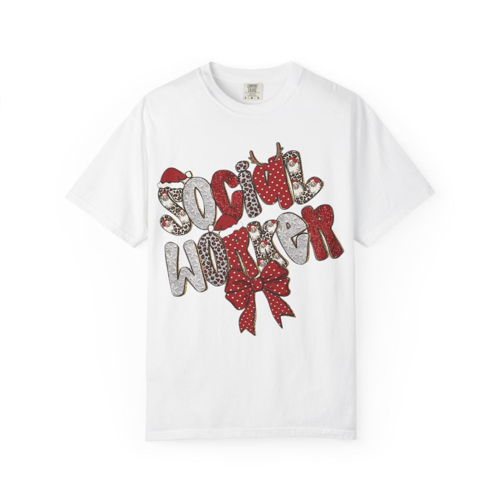 Social Worker Christmas T-Shirt  Festive Holiday Graphic Tee