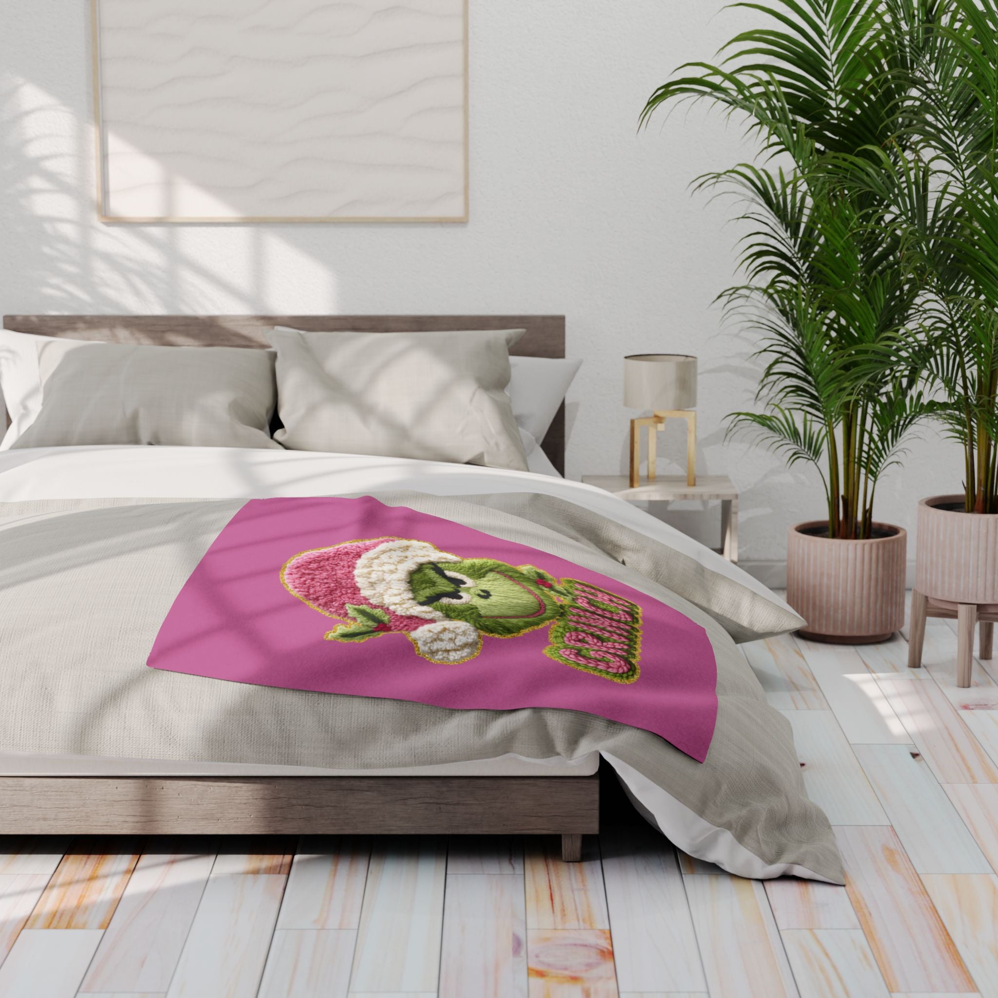 Holiday Christmas Blanket Grinch Holiday Fleece Blanket — Pink Santa Hat Cozy Throw