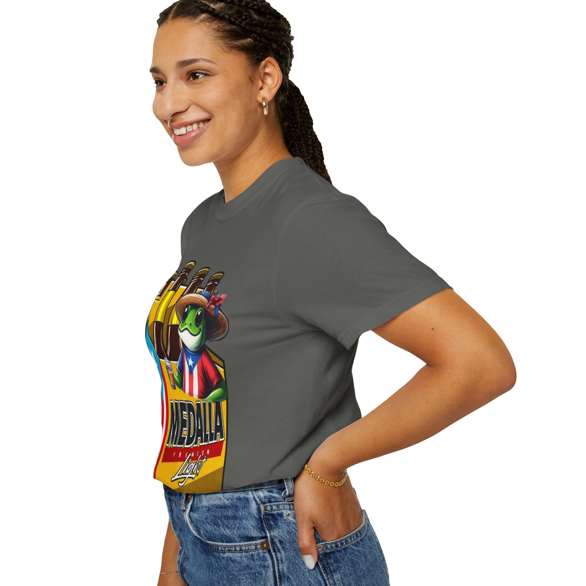 Medalla Light Puerto Rican Beer T-Shirt Coqui Frog Mascot Six-Pack Graphic Tee Puerto Rico’s Navidades
