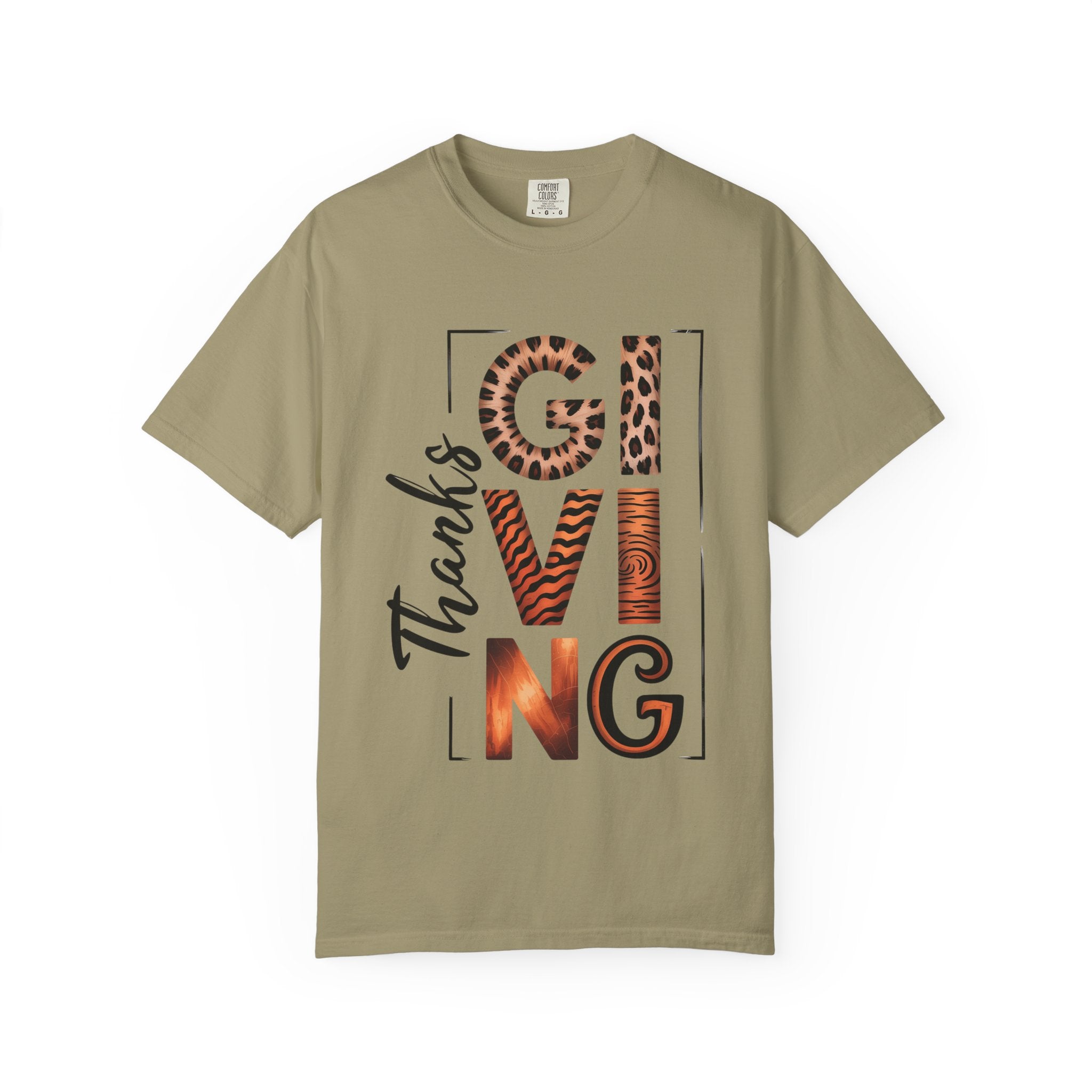Fall T-Shirts and Sweatshirts Collection Giving Thanks T-Shirt Thanksgiving Graphic Tee with Leopard & Wood Pattern Letters
