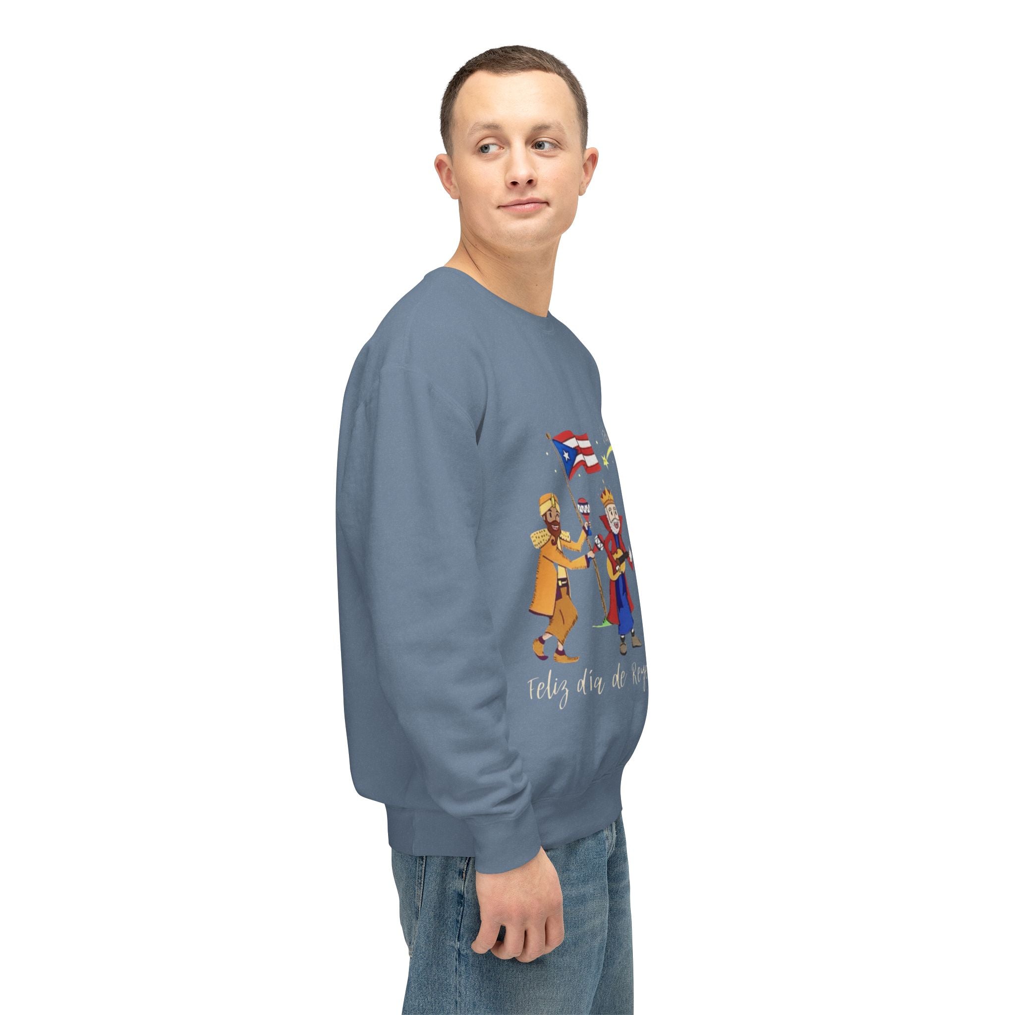 Three Kings Sweatshirt  'Feliz Día De Los Reyes Magos' Holiday Crewneck Christmas T-shirts and sweaters
