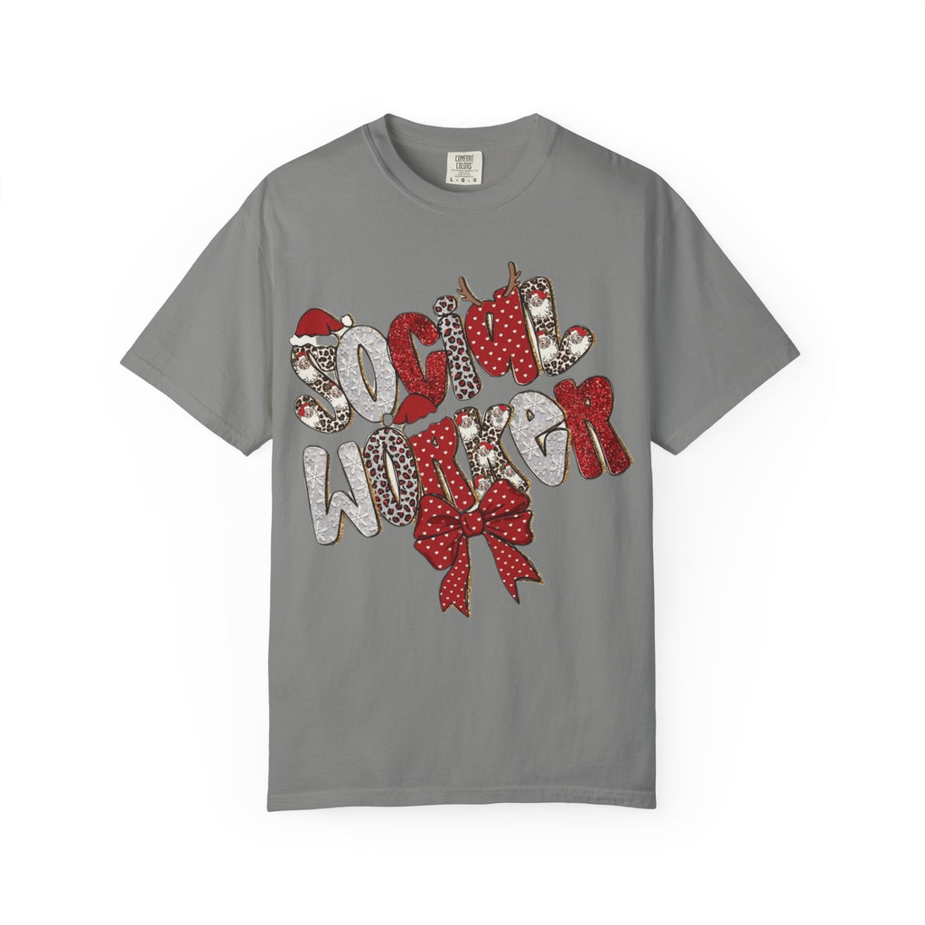 Social Worker Christmas T-Shirt  Festive Holiday Graphic Tee