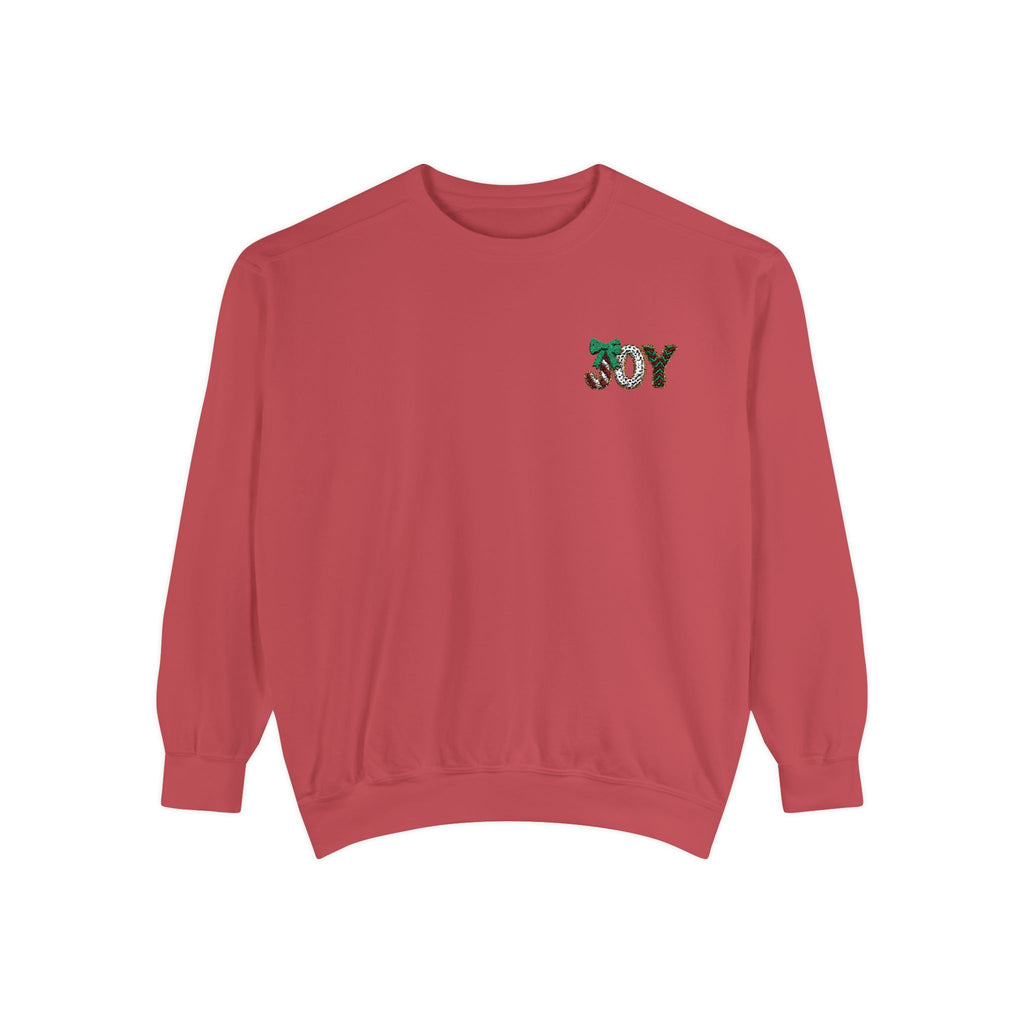 JOY Floral Crewneck Sweatshirt — Holiday Botanical Graphic Christmas T-Shirt & Sweater