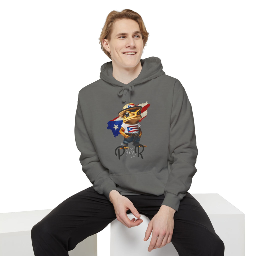 Camiseta y Sudadera Unisex con Bordado – Diseño de Puerto Rico Puerto Rico Embroidered T-Shirt & Unisex Crewneck Sweatshirt