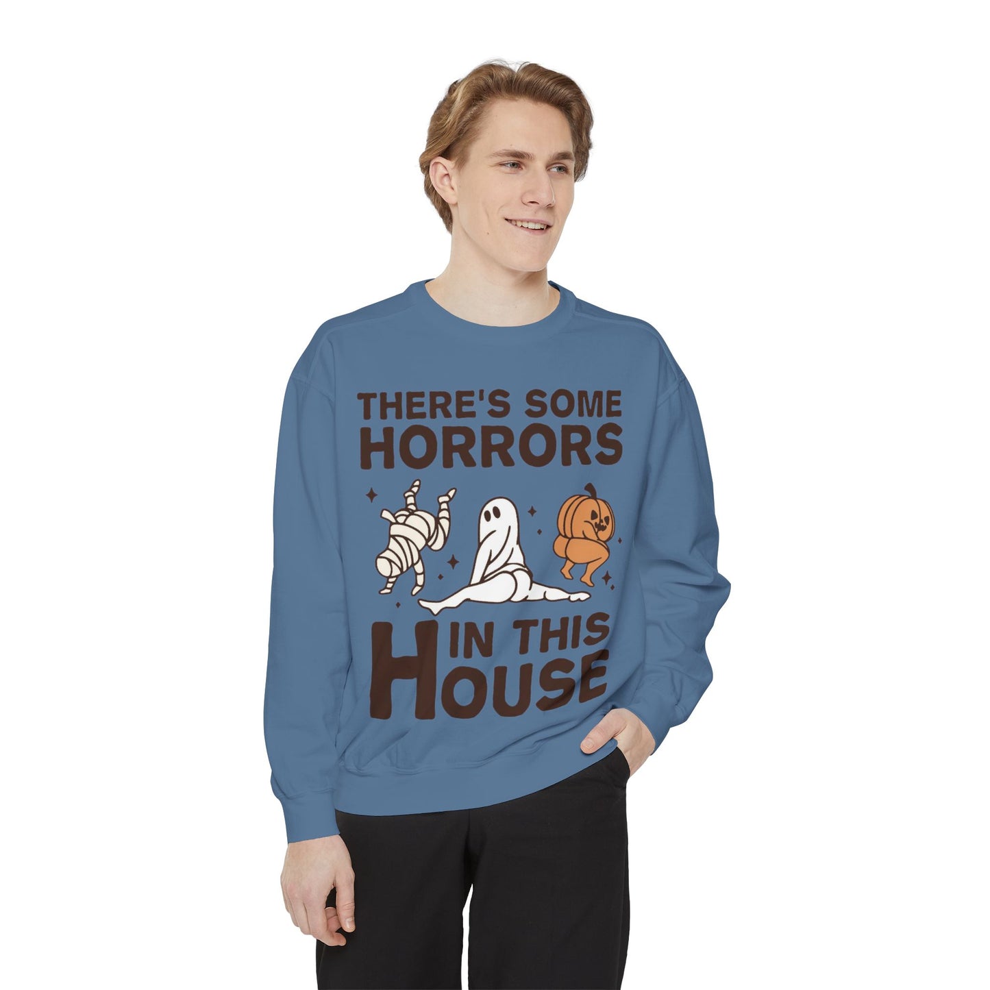 Halloween Themed Unisex Sweatshirt - Fun Ghosts & Mummy Design for Fall, Cozy Casual Wear, Halloween Party, Gift for Friends, Autumn Vibes