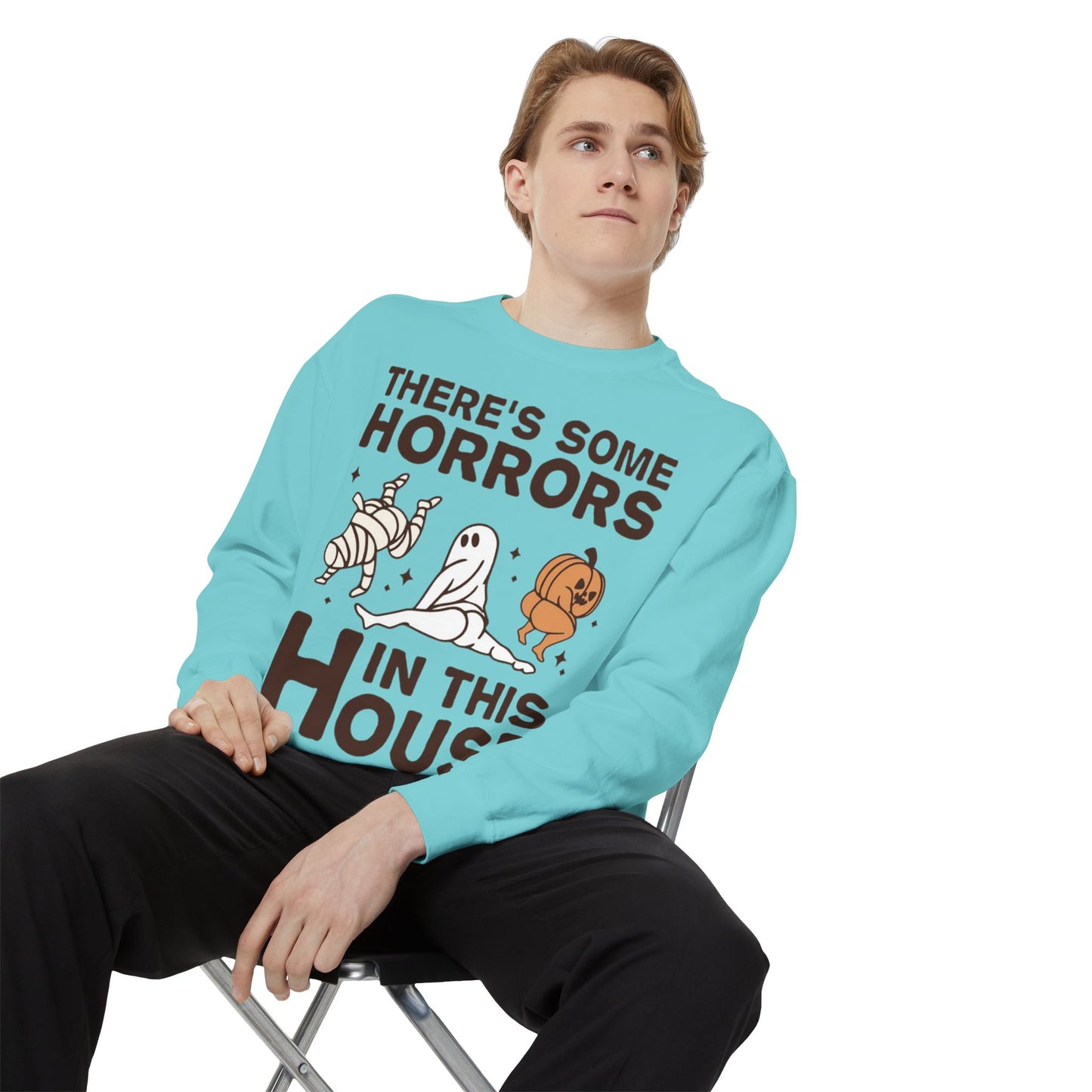 Halloween Themed Unisex Sweatshirt - Fun Ghosts & Mummy Design for Fall, Cozy Casual Wear, Halloween Party, Gift for Friends, Autumn Vibes
