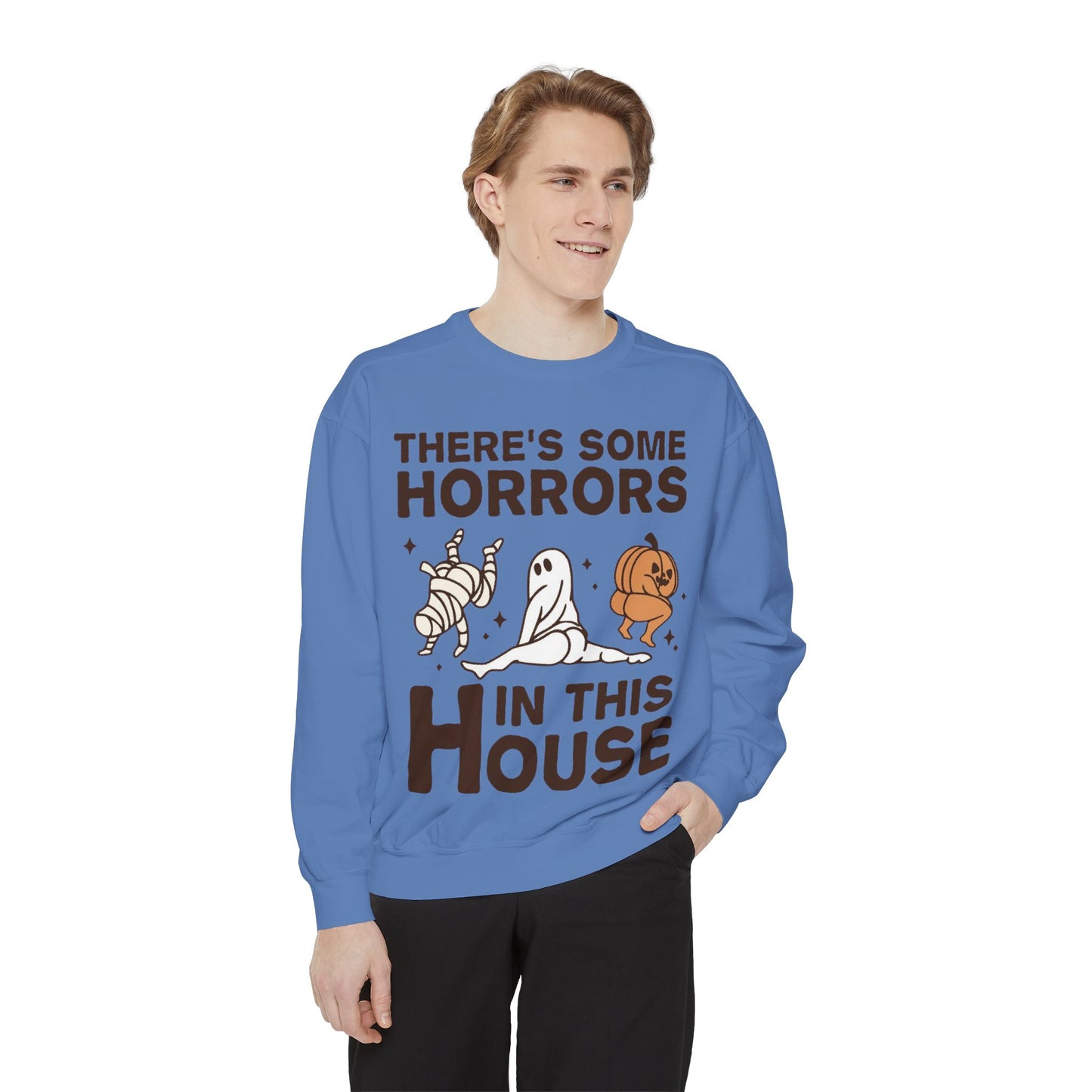 Halloween Themed Unisex Sweatshirt - Fun Ghosts & Mummy Design for Fall, Cozy Casual Wear, Halloween Party, Gift for Friends, Autumn Vibes