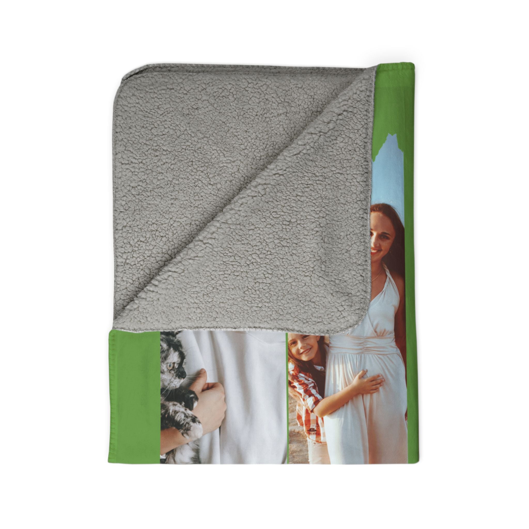 Mama Fleece Sherpa Blanket "Clothed in Strength & Dignity" Cozy Mother's Day Gift cozy all-occasion blanket!